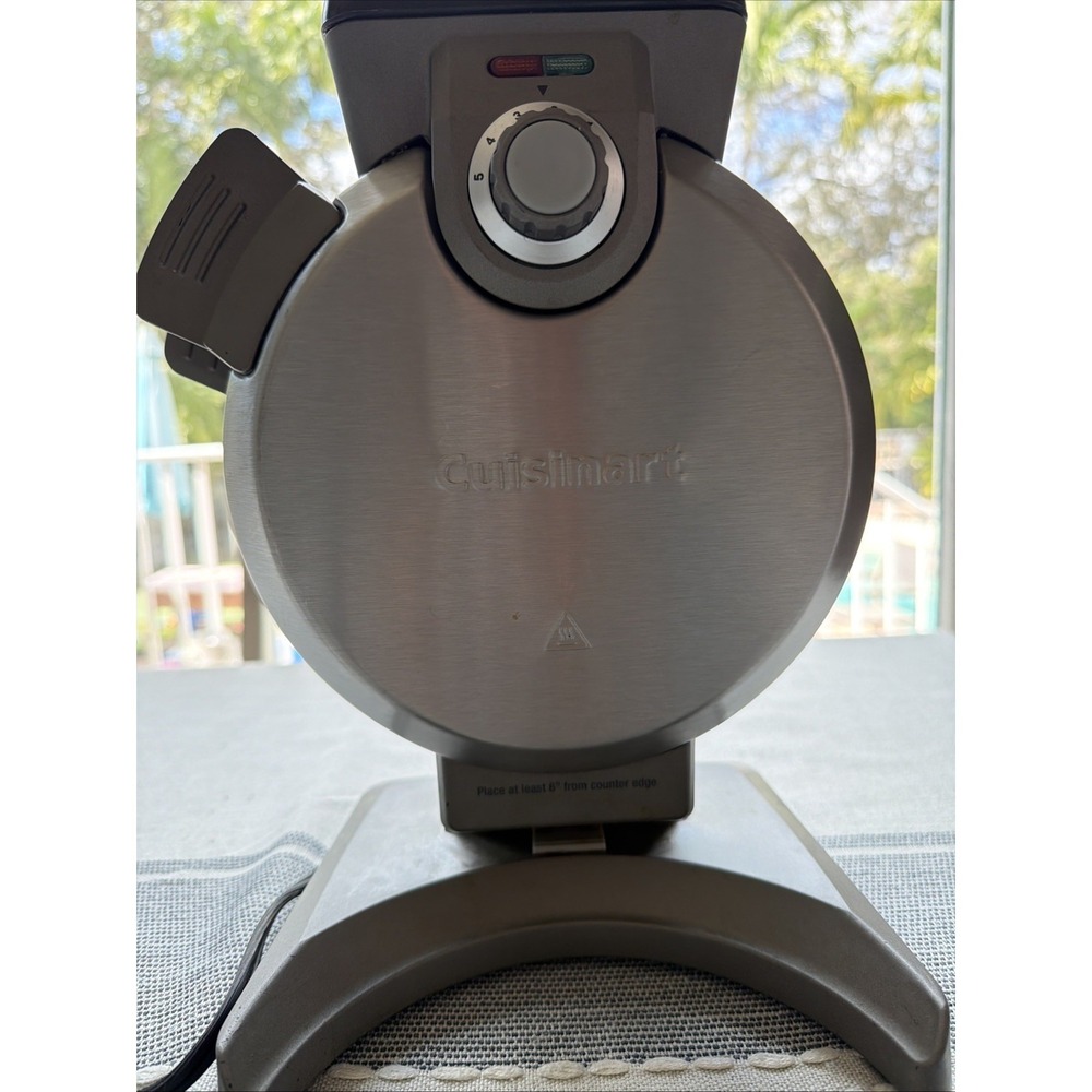 Cuisinart Vertical Belgium Waffle Maker Model  VWM-200PC1
